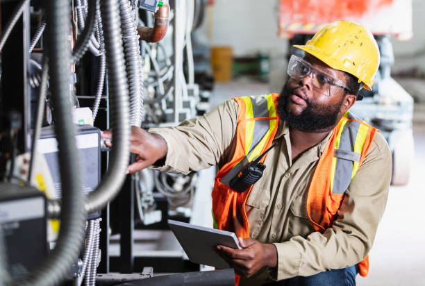 Best Best Electricians Near Me  in Linda, CA