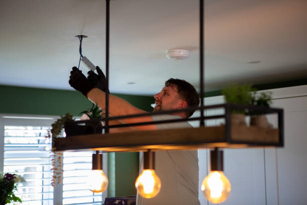 Best Residential Electrician Services  in Linda, CA